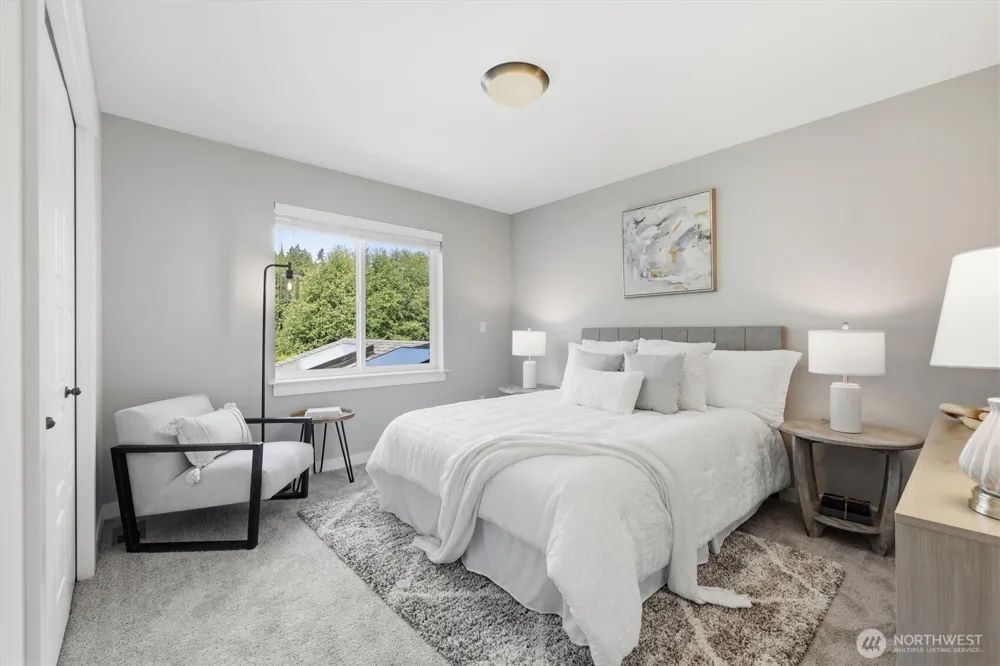 14813 99th Place NE Bothell, WA 98011