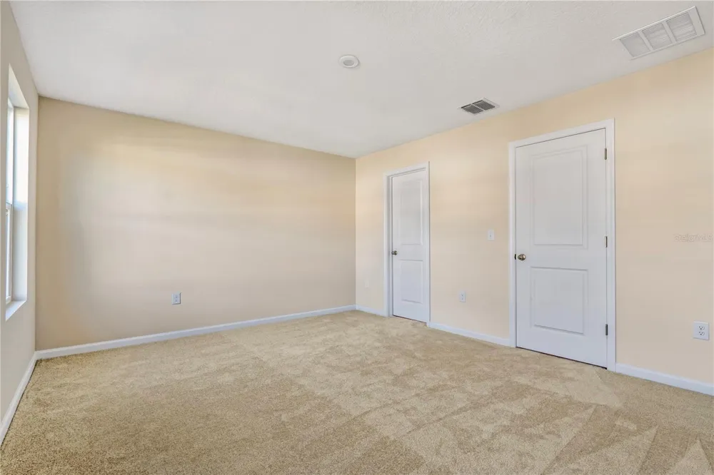 2006 EDISON POINTE BOULEVARD South Daytona, FL 32119
