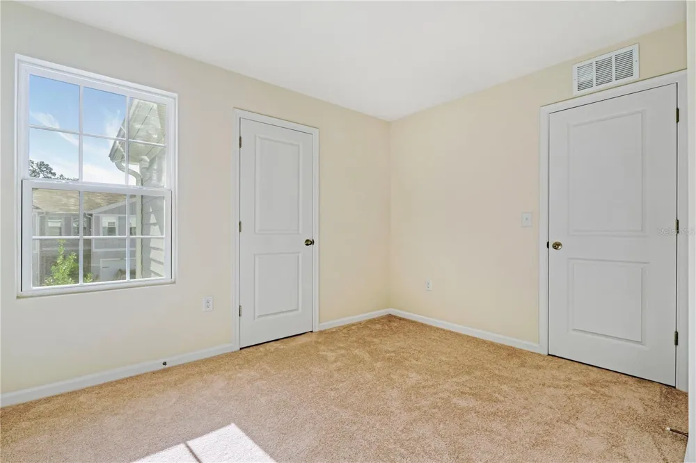 2006 EDISON POINTE BOULEVARD South Daytona, FL 32119