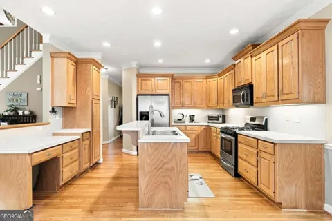 707 Bedford TRCE