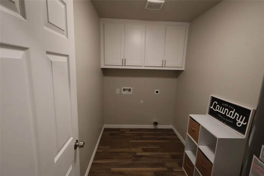 175 Lori Drive Mineral Wells, TX 76067