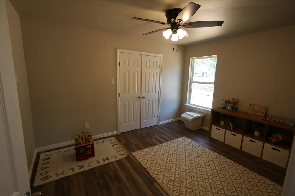 175 Lori Drive Mineral Wells, TX 76067