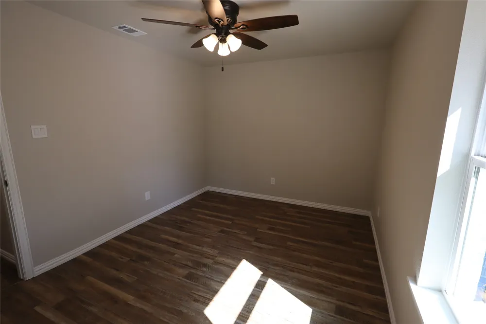 175 Lori Drive Mineral Wells, TX 76067