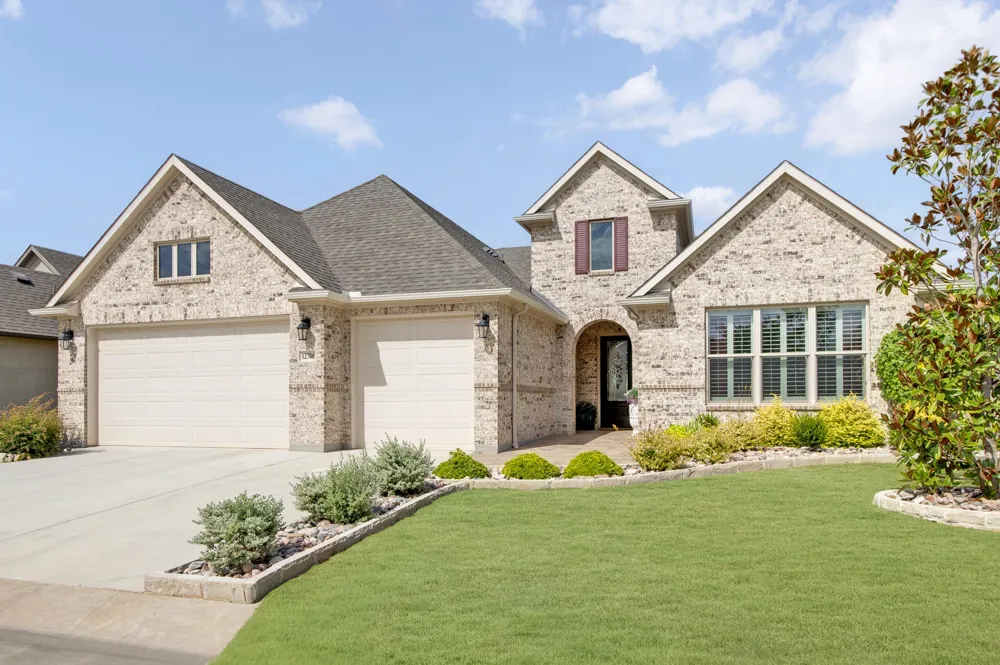 12708 Golden Rock Drive Denton, TX 76207