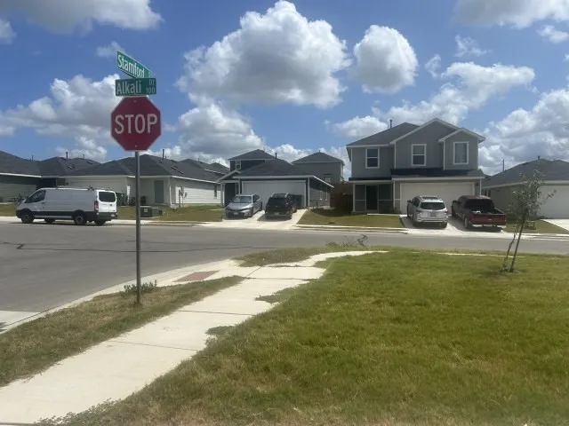 174 Stamford Street Buda, TX 78610