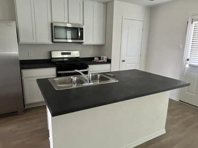 174 Stamford Street Buda, TX 78610