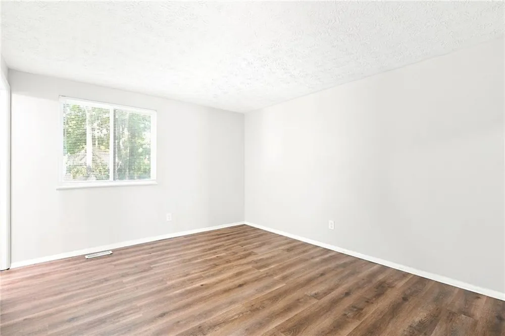 2078 Kimber Trail Stone Mountain, GA 30088