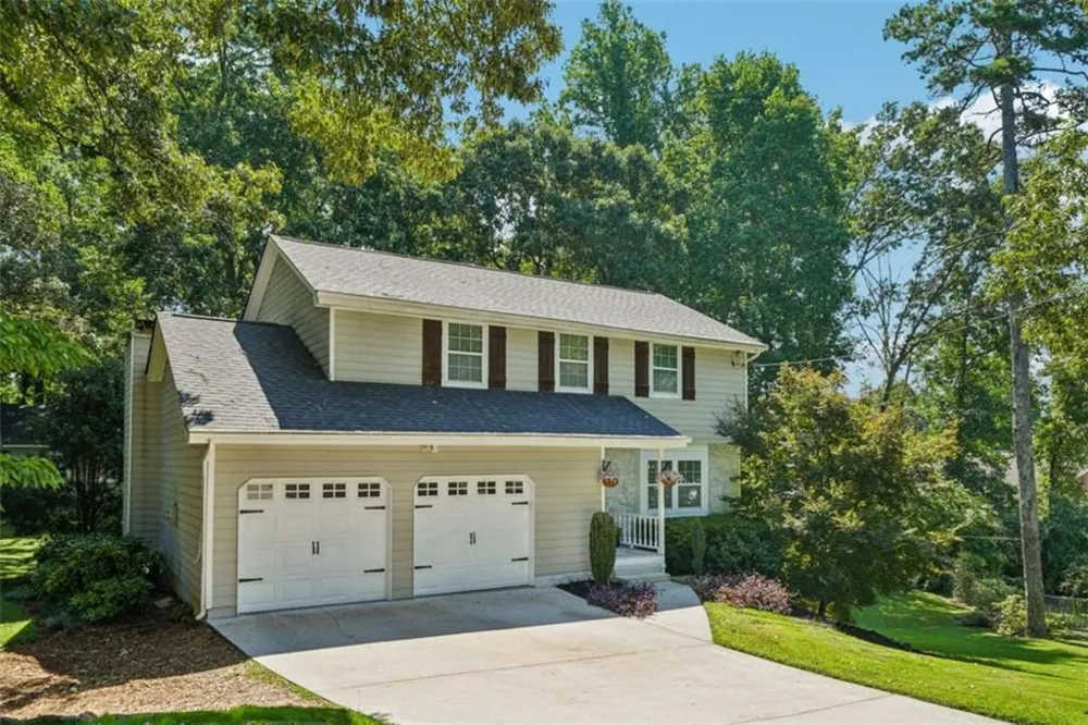 1888 Bent Willow Court Lilburn, GA 30047
