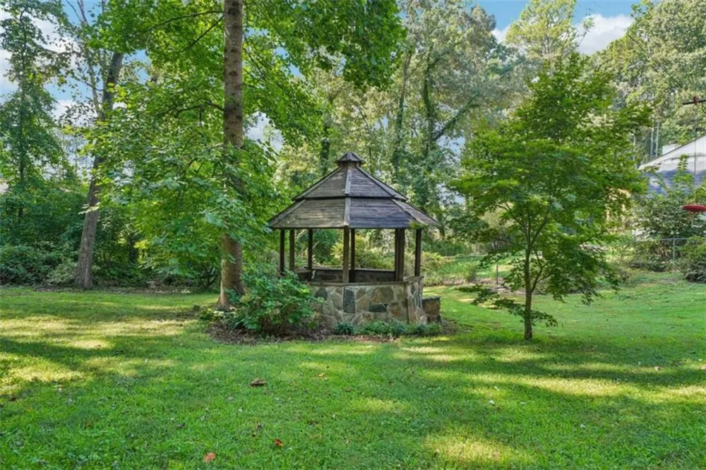 1888 Bent Willow Court Lilburn, GA 30047
