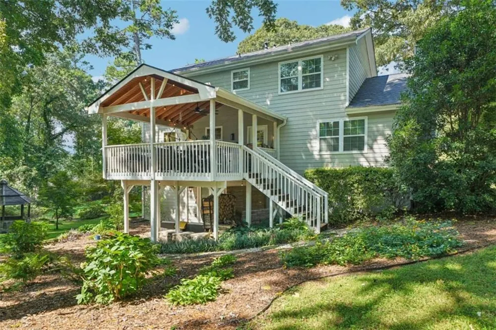 1888 Bent Willow Court Lilburn, GA 30047