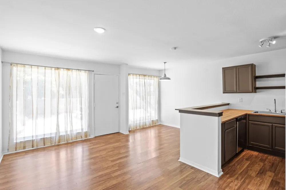 1408 Hughes Street #12 Houston, TX 77023