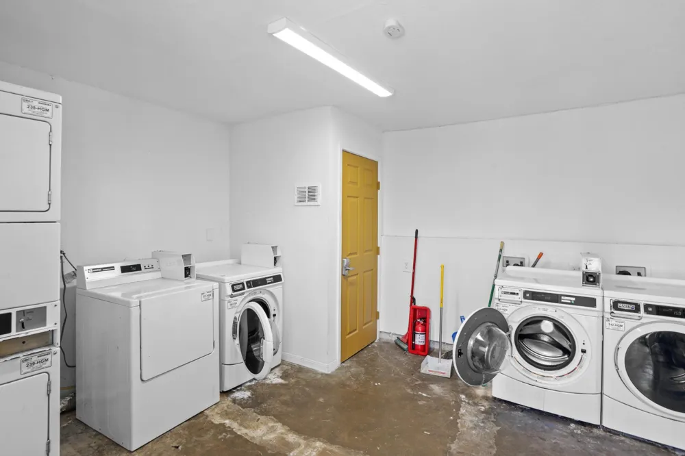 1408 Hughes Street #12 Houston, TX 77023