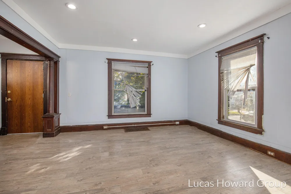 737 Dolbee Avenue SE Grand Rapids, MI 49506