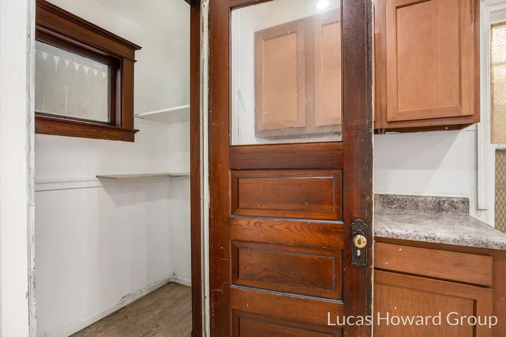 737 Dolbee Avenue SE Grand Rapids, MI 49506