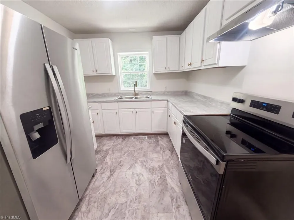 115 Roosevelt Street Eden, NC 27288