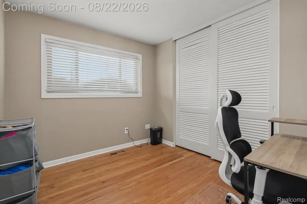32234 Sandra Lane Westland City, MI 48185