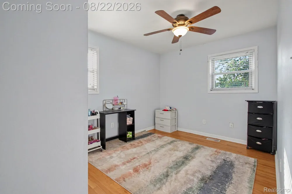 32234 Sandra Lane Westland City, MI 48185