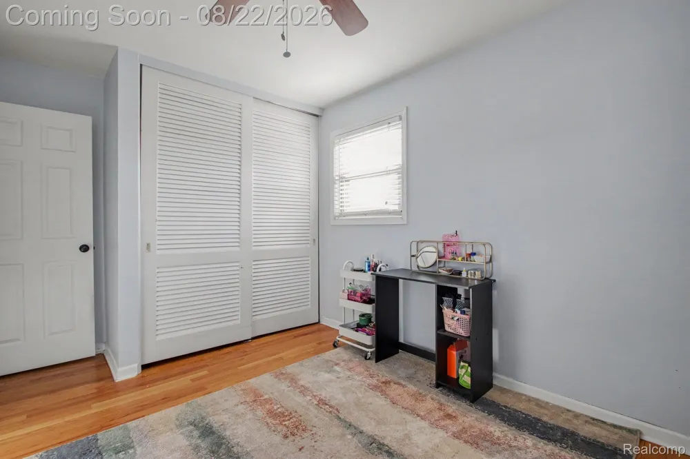 32234 Sandra Lane Westland City, MI 48185