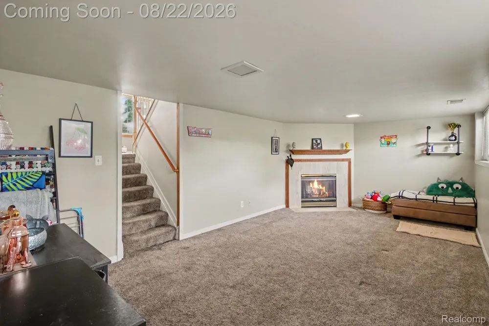32234 Sandra Lane Westland City, MI 48185