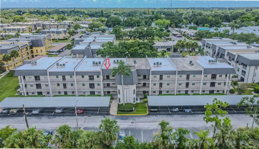 8765 BARDMOOR BOULEVARD #304 Seminole, FL 33777