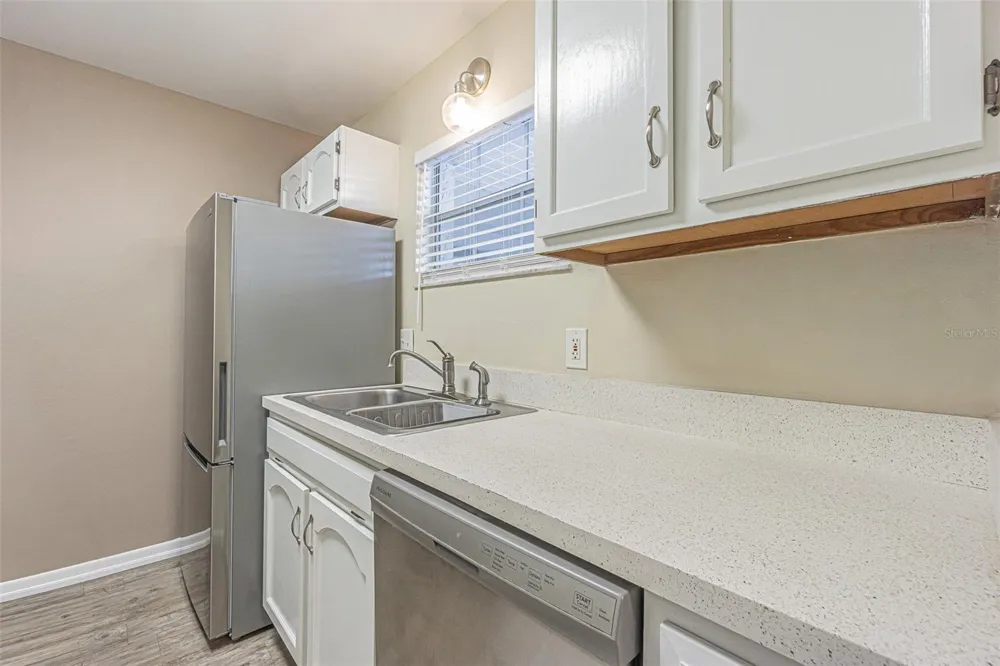 8765 BARDMOOR BOULEVARD #304 Seminole, FL 33777