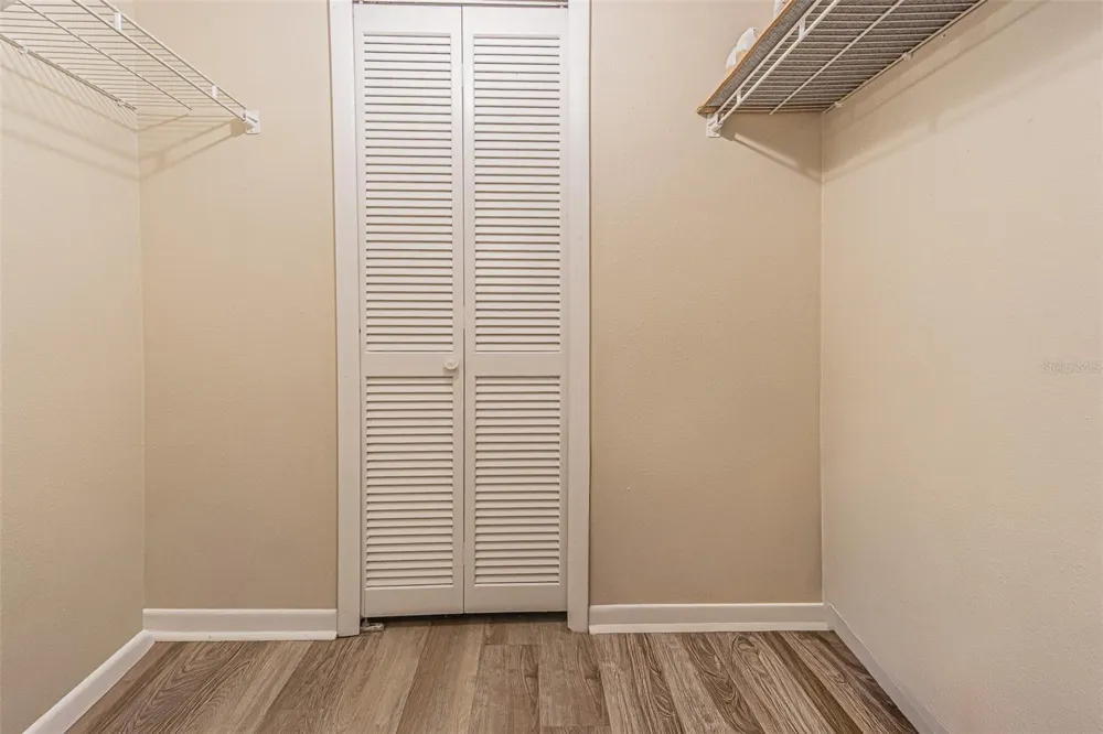 8765 BARDMOOR BOULEVARD #304 Seminole, FL 33777
