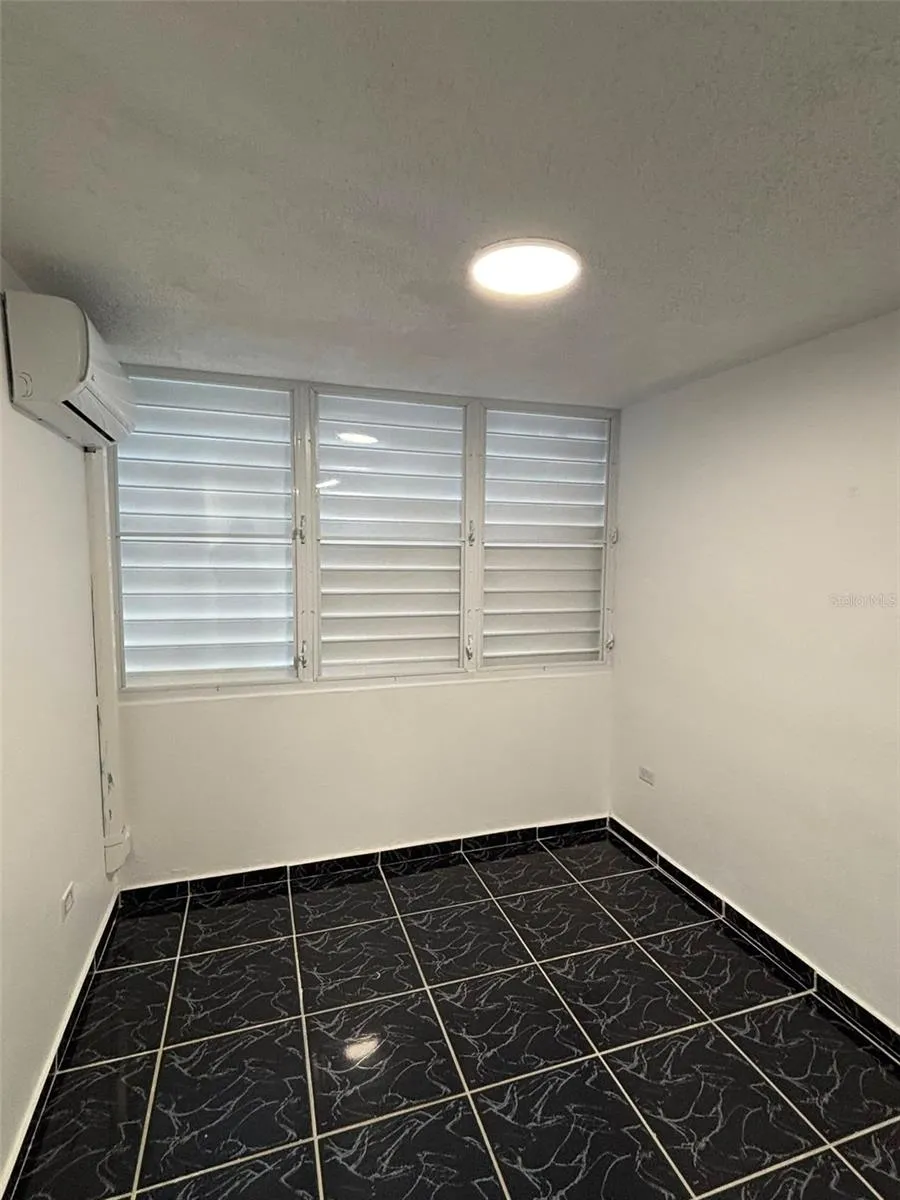 Rio Piedras COND TORRES DE CERVANTES #B415 San Juan, PR 00924
