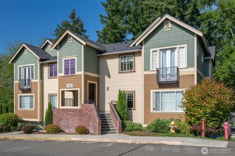 5985 185th Court NE #1-301