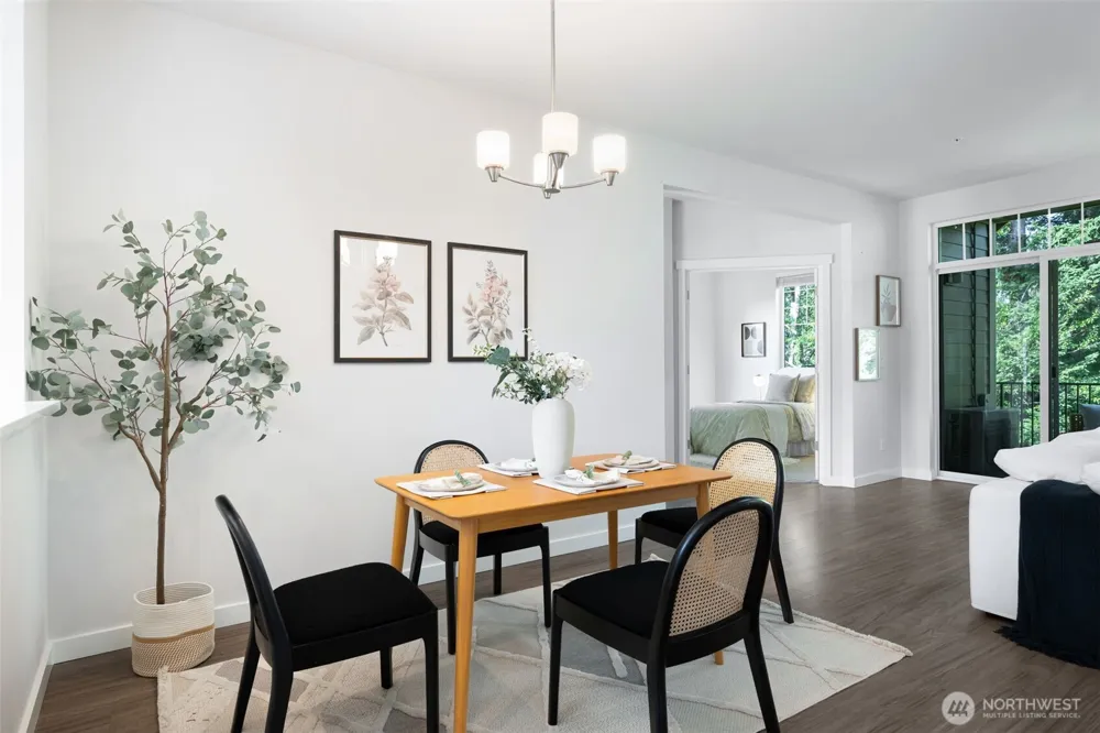 5985 185th Court NE #1-301 Redmond, WA 98052