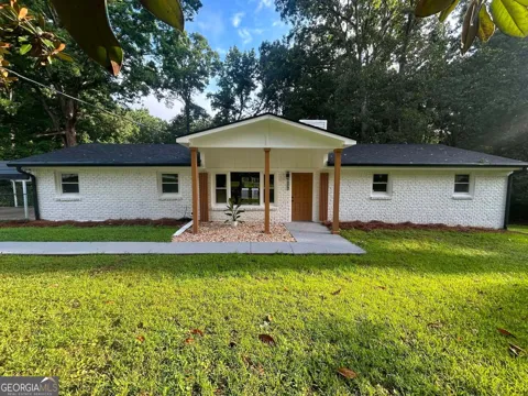 1018 Oakton DR SW