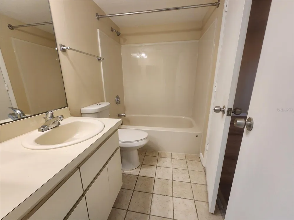 650 ISLAND WAY #302 Clearwater, FL 33767