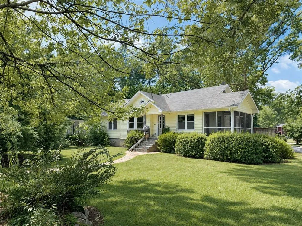 906 McLaurin Street Griffin, GA 30224