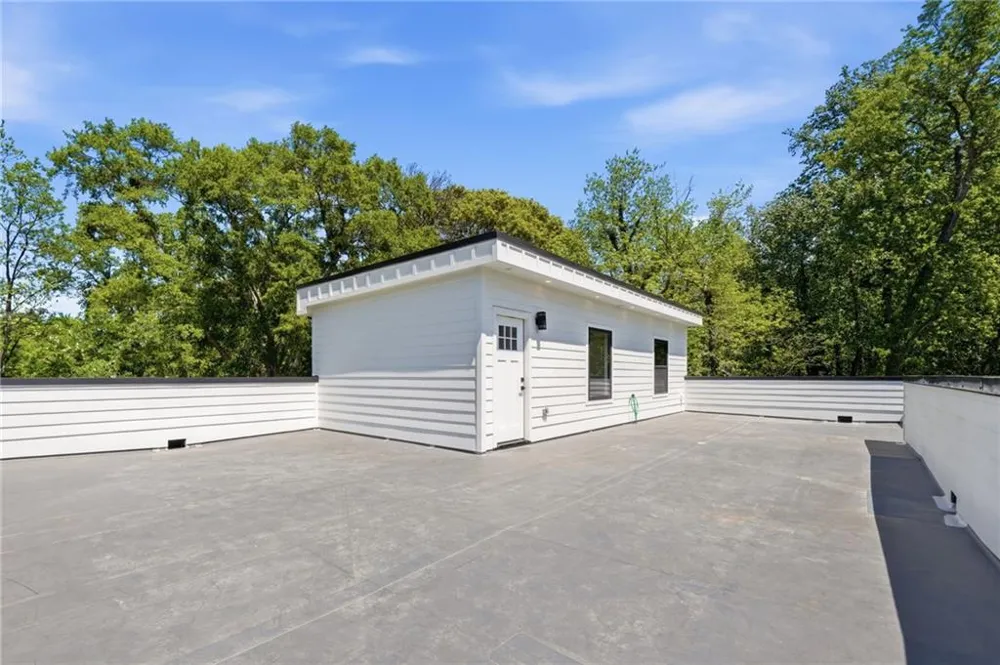 415 419 Westside Drive Roswell, GA 30075