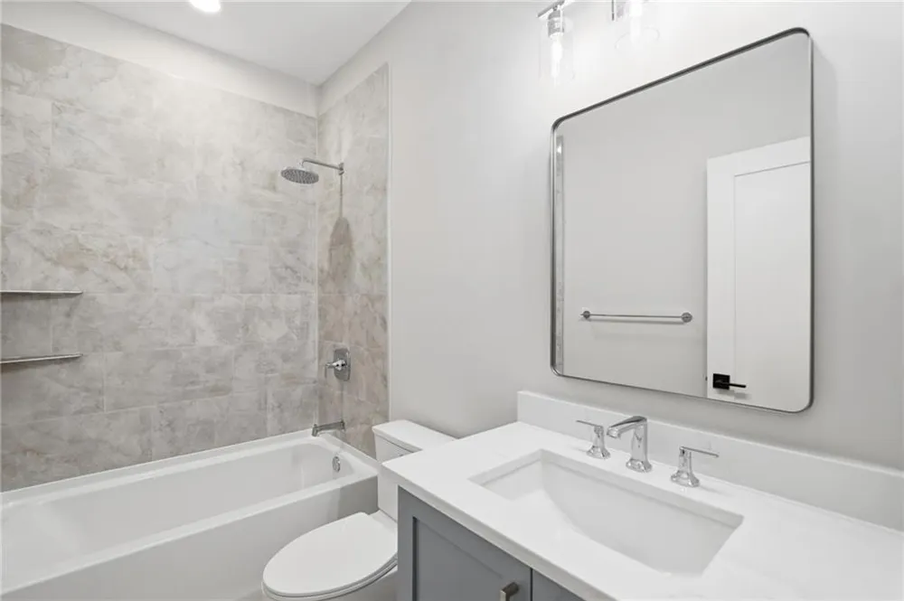 415 419 Westside Drive Roswell, GA 30075