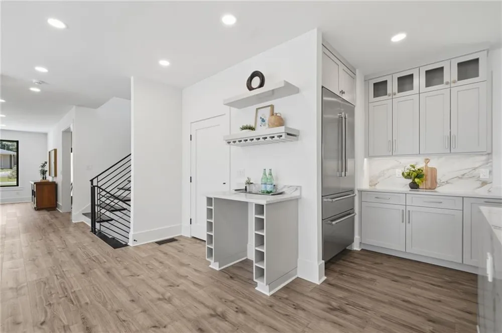 415 419 Westside Drive Roswell, GA 30075