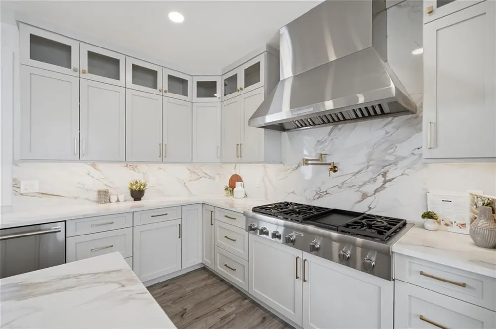 415 419 Westside Drive Roswell, GA 30075