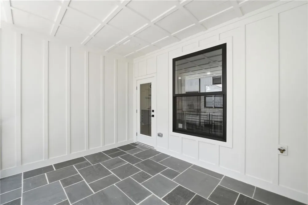 415 419 Westside Drive Roswell, GA 30075