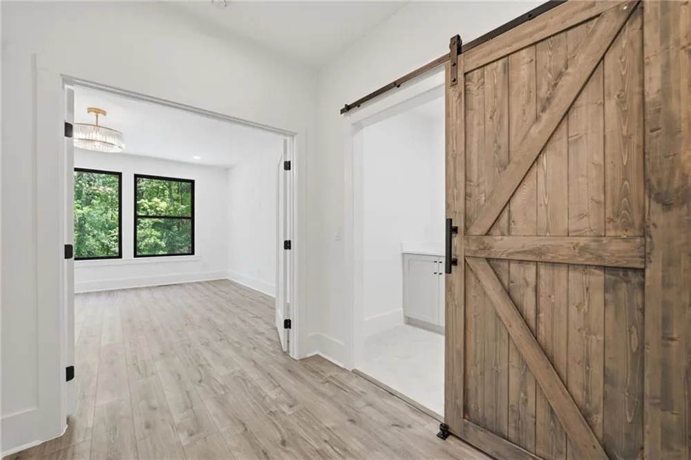 415 419 Westside Drive Roswell, GA 30075
