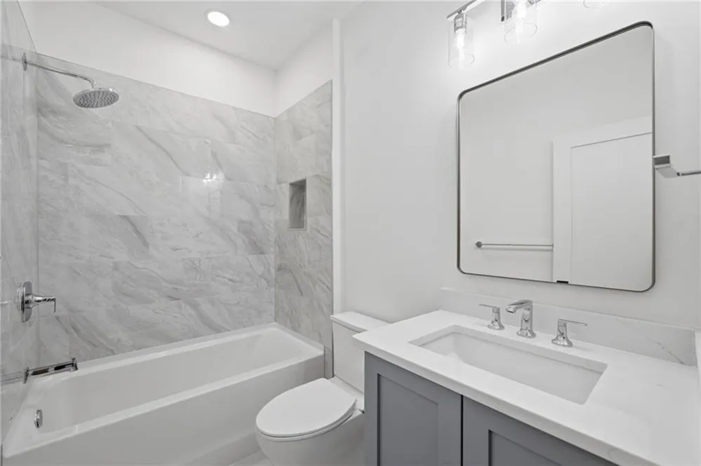 415 419 Westside Drive Roswell, GA 30075