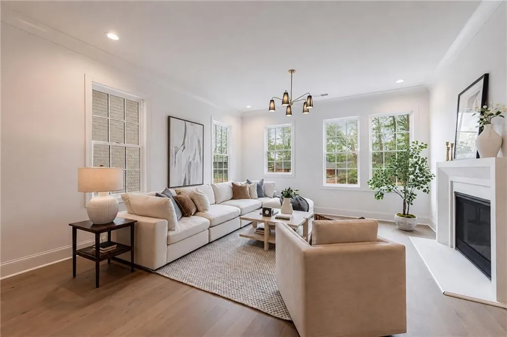 245 Mayfair Court Alpharetta, GA 30009