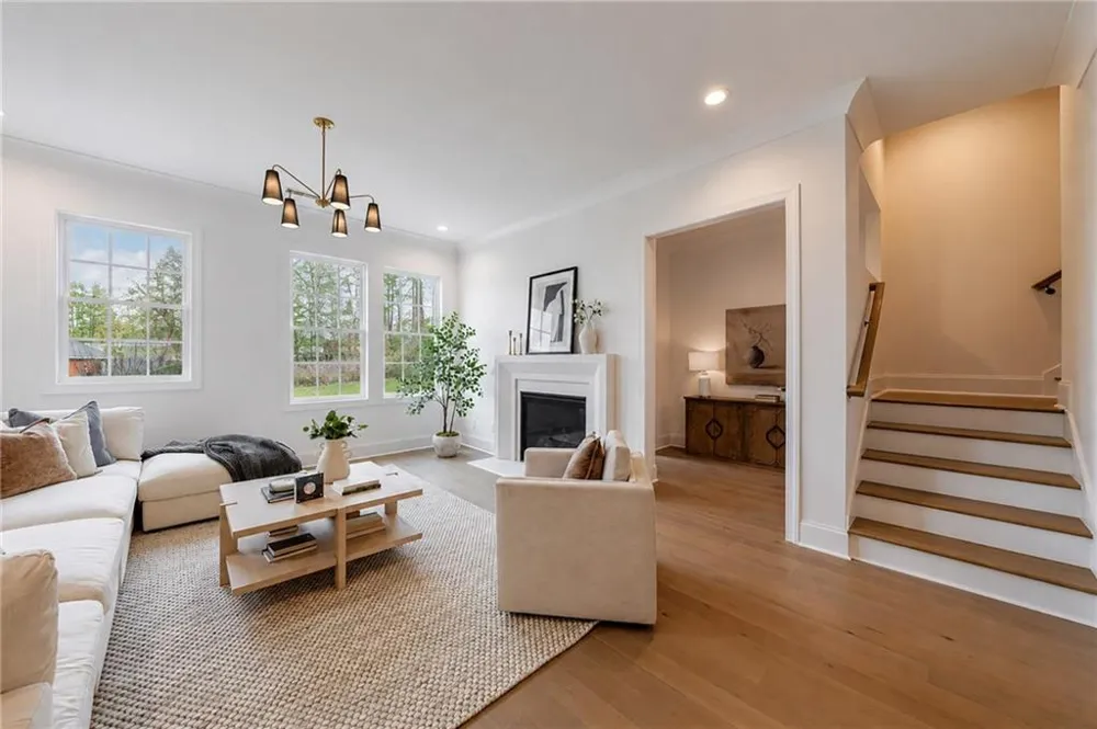 245 Mayfair Court Alpharetta, GA 30009