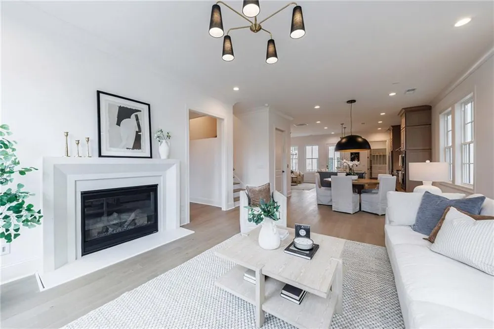 245 Mayfair Court Alpharetta, GA 30009
