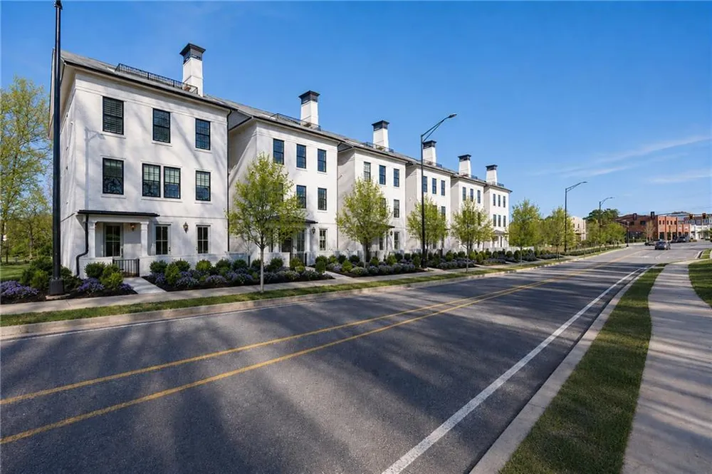 245 Mayfair Court Alpharetta, GA 30009