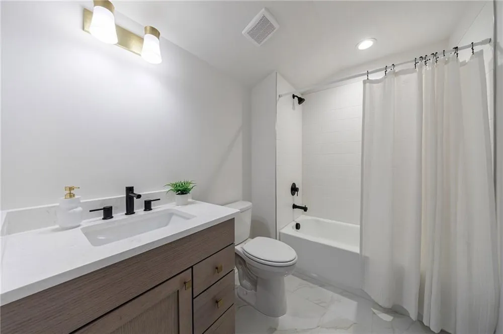 245 Mayfair Court Alpharetta, GA 30009