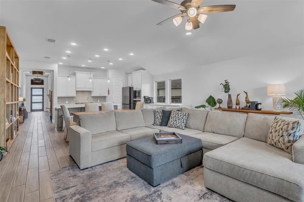 220 Nirnroot Court Montgomery, TX 77316