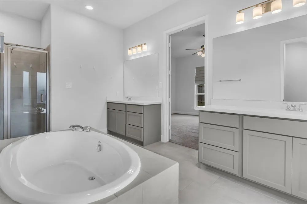 220 Nirnroot Court Montgomery, TX 77316