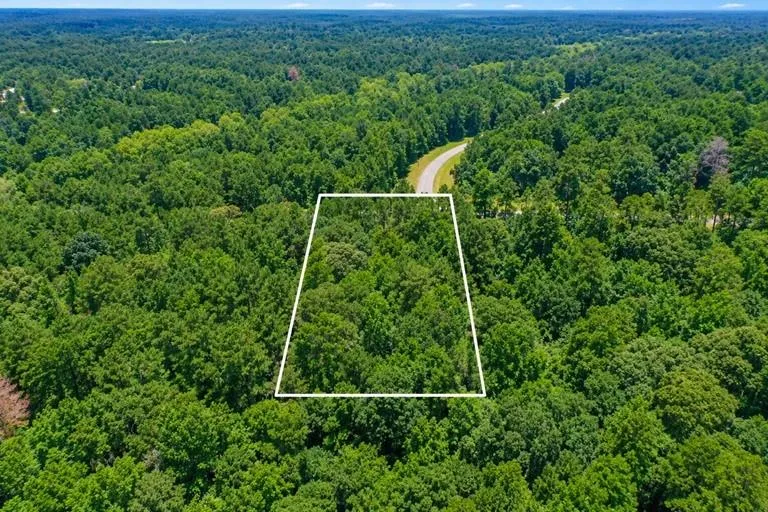 34 Sandstone Lane Huntsville, TX 77340