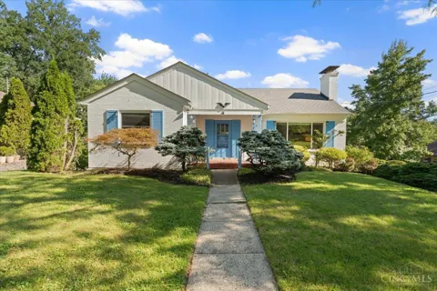 3010 Irvella Place