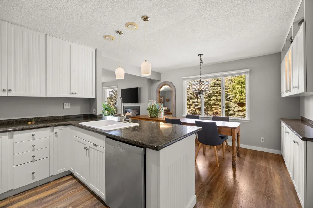 4881 Ridge Crest Road Acme Township, MI 49690