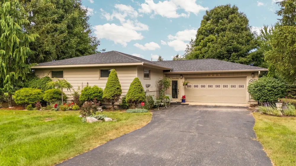 4881 Ridge Crest Road Acme Township, MI 49690
